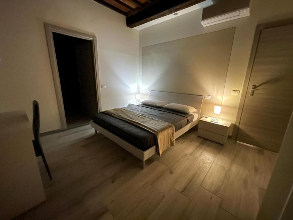 Rent Room Iacopo Capannori Extérieur photo